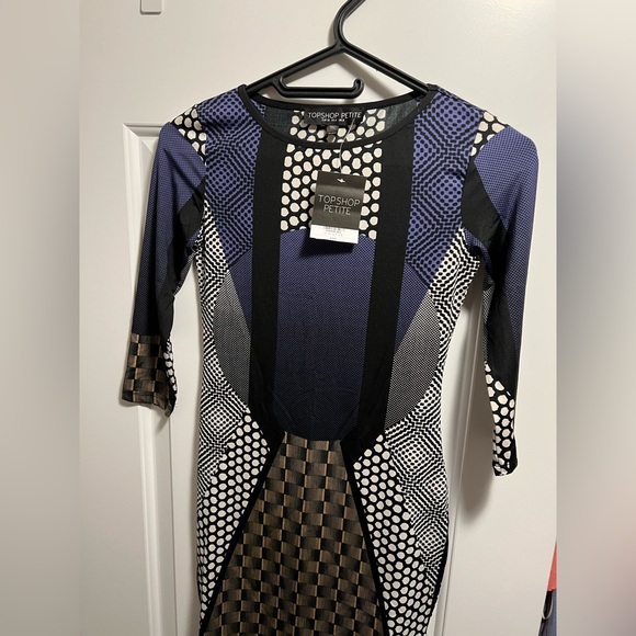 TopShop Size US4 (36) Fitted BodyCon Dress - Picture 2 of 3